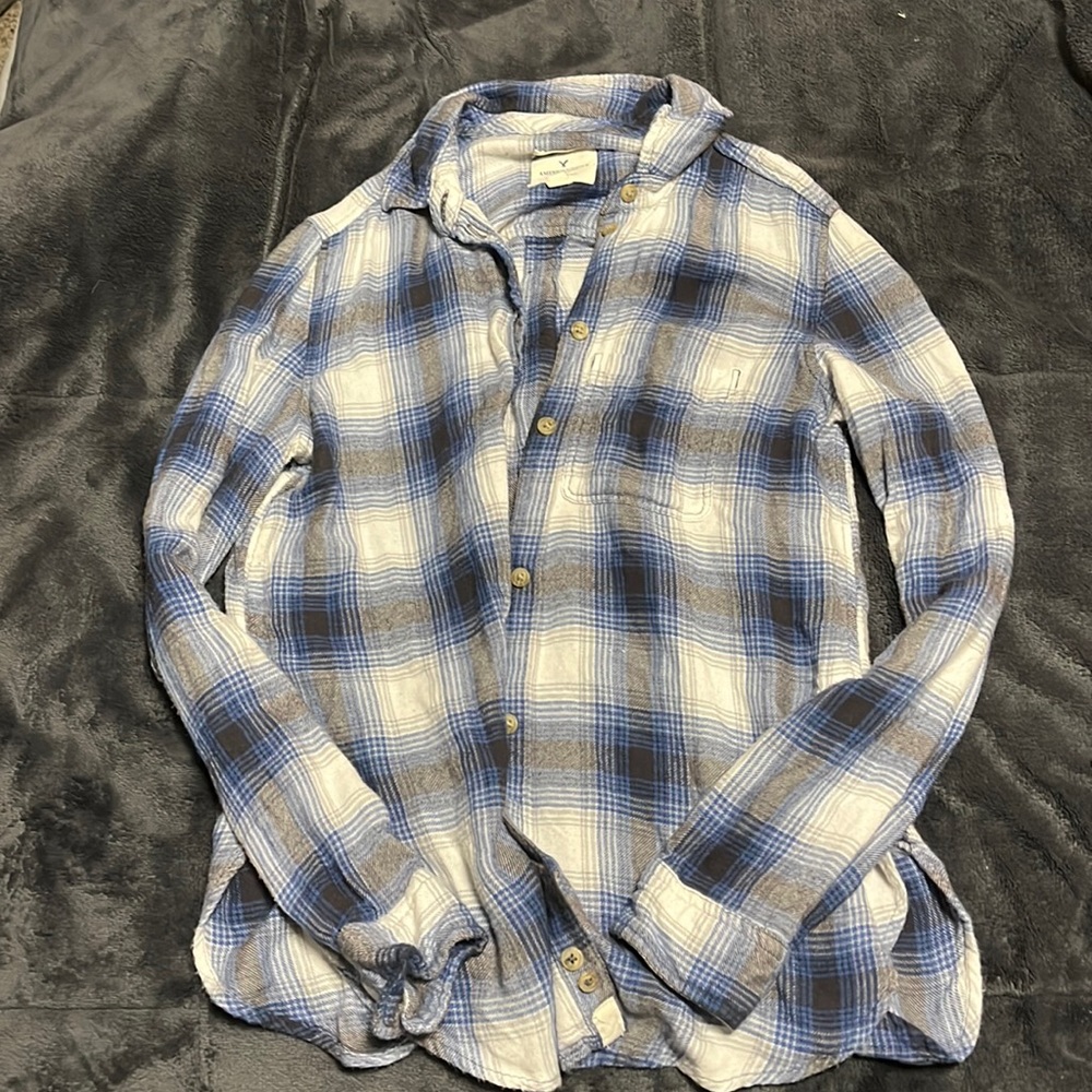 Blue and white American eagle size xs boyfriend fit flannel